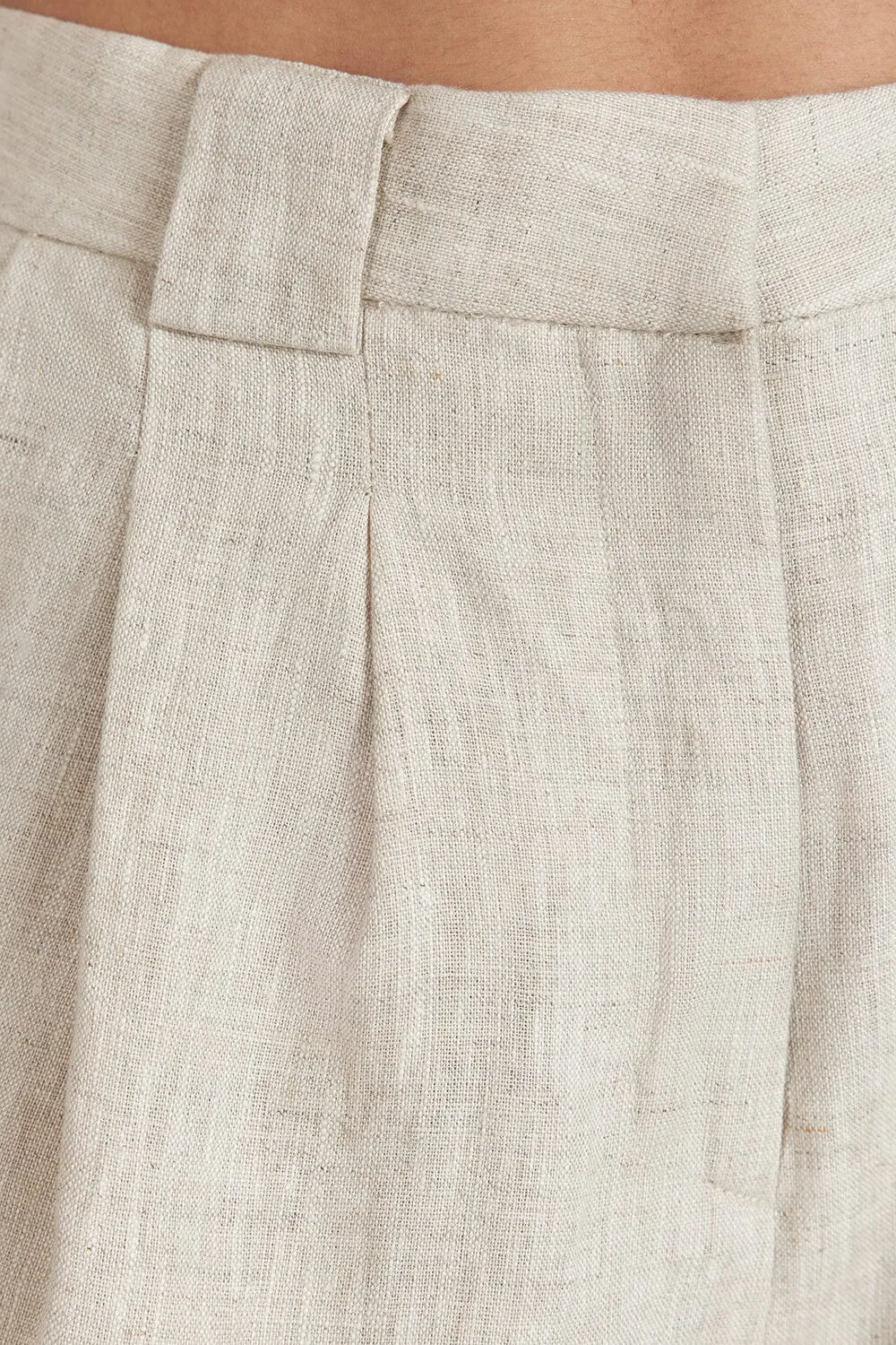 ALONDRA NATURAL LINEN SHORT