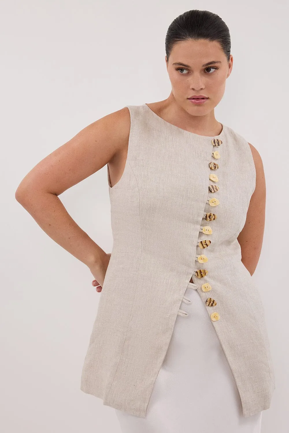 BAYLEE NATURAL SLEEVELESS LINEN TOP