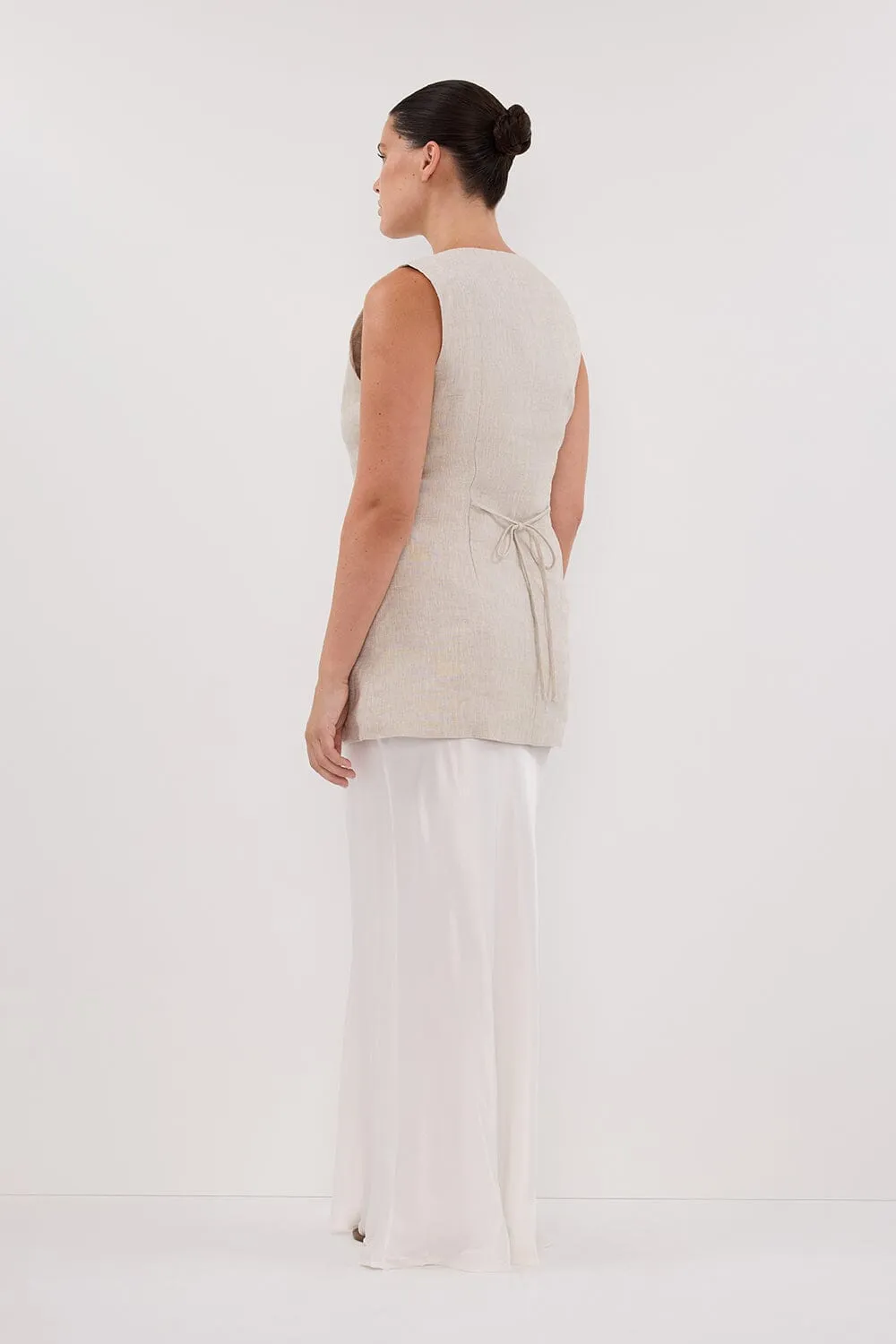 BAYLEE NATURAL SLEEVELESS LINEN TOP