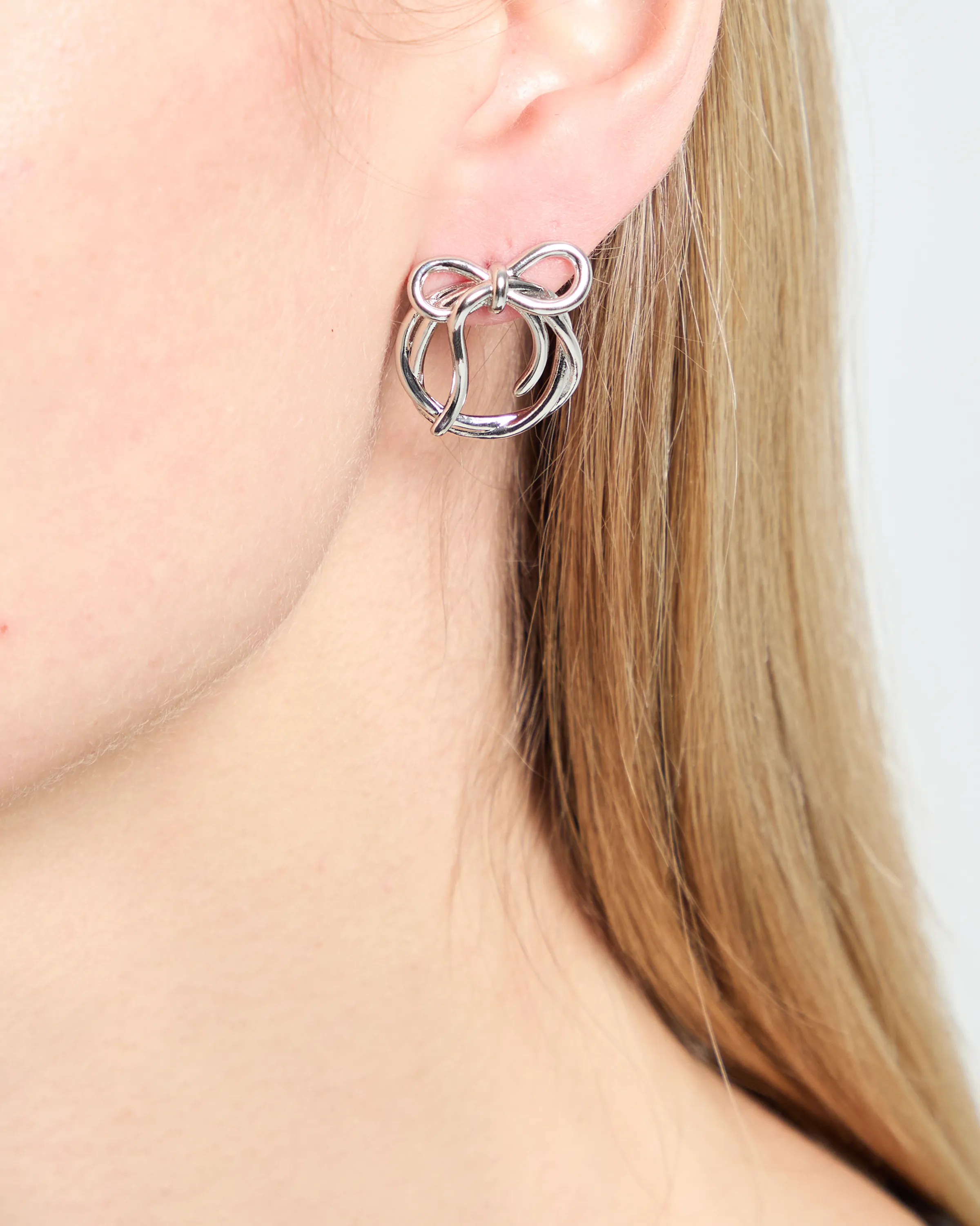 Bow Wreath Earrings