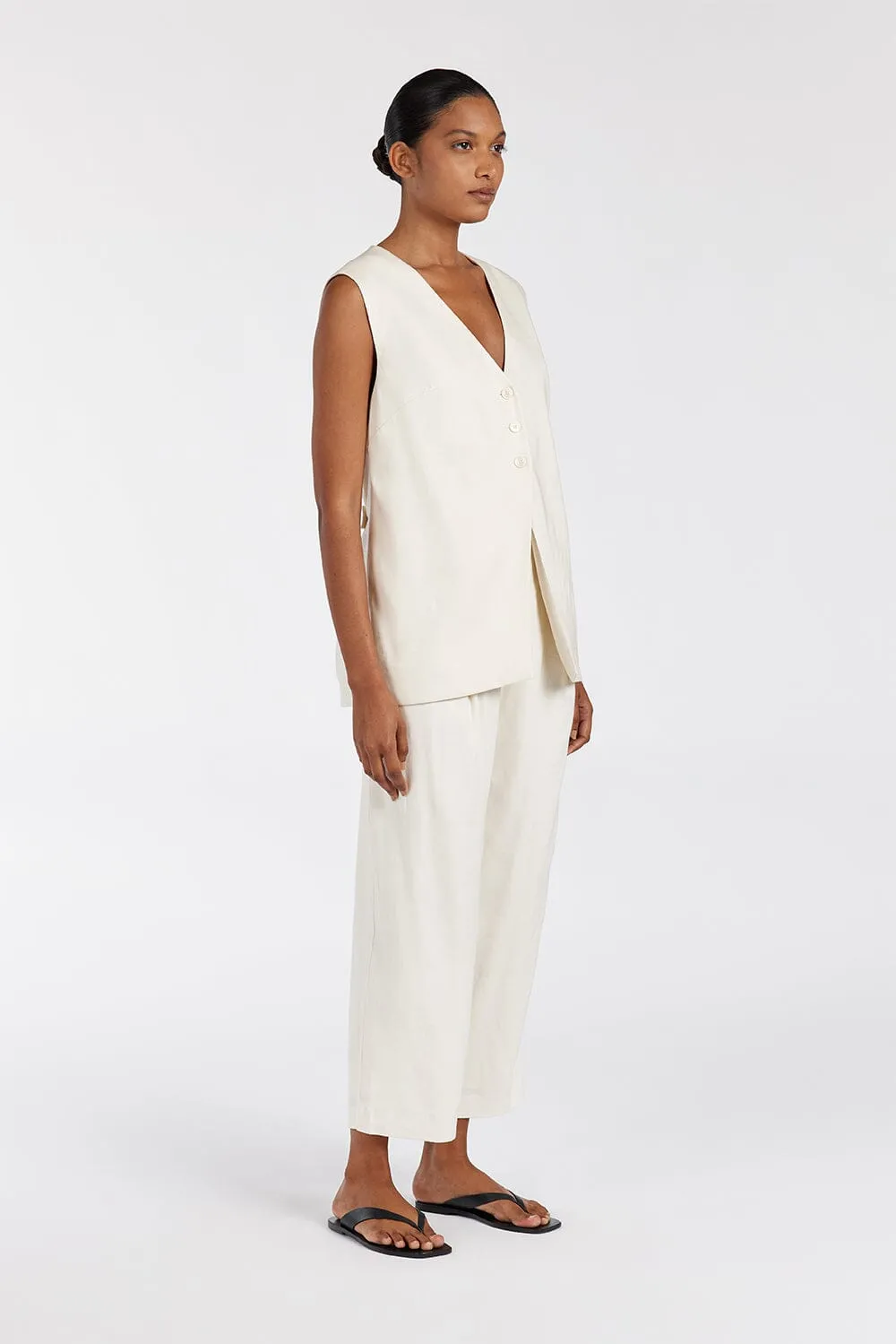 BRAX CREAM TAPERED PANT