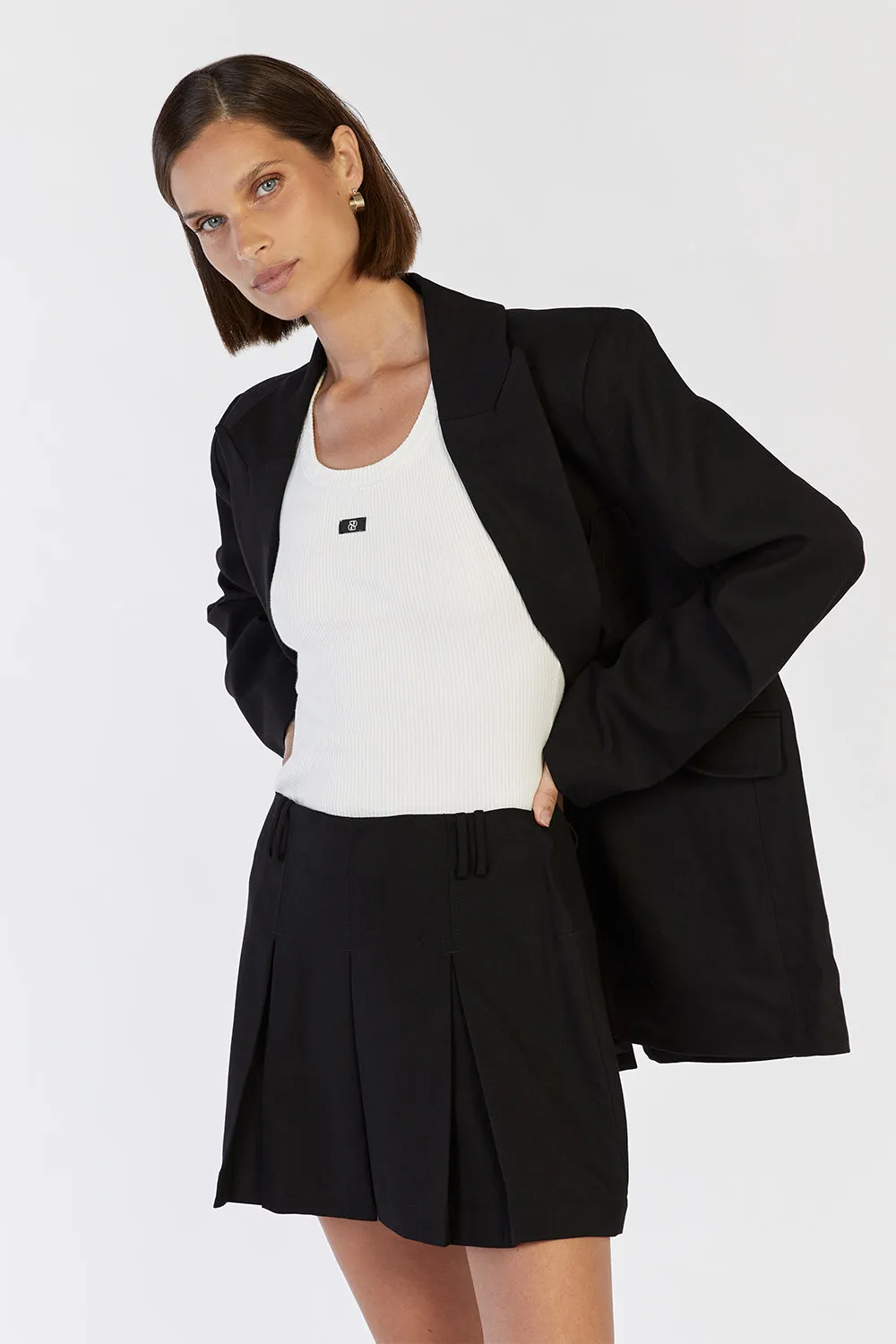 BRUNA BLACK PLEAT MINI SKIRT