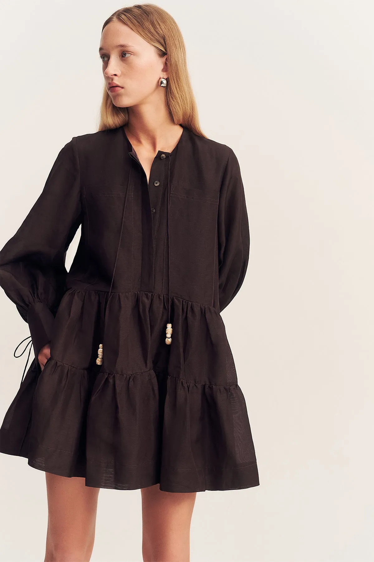 CELESTE TIERED MINI DRESS - GANACHE