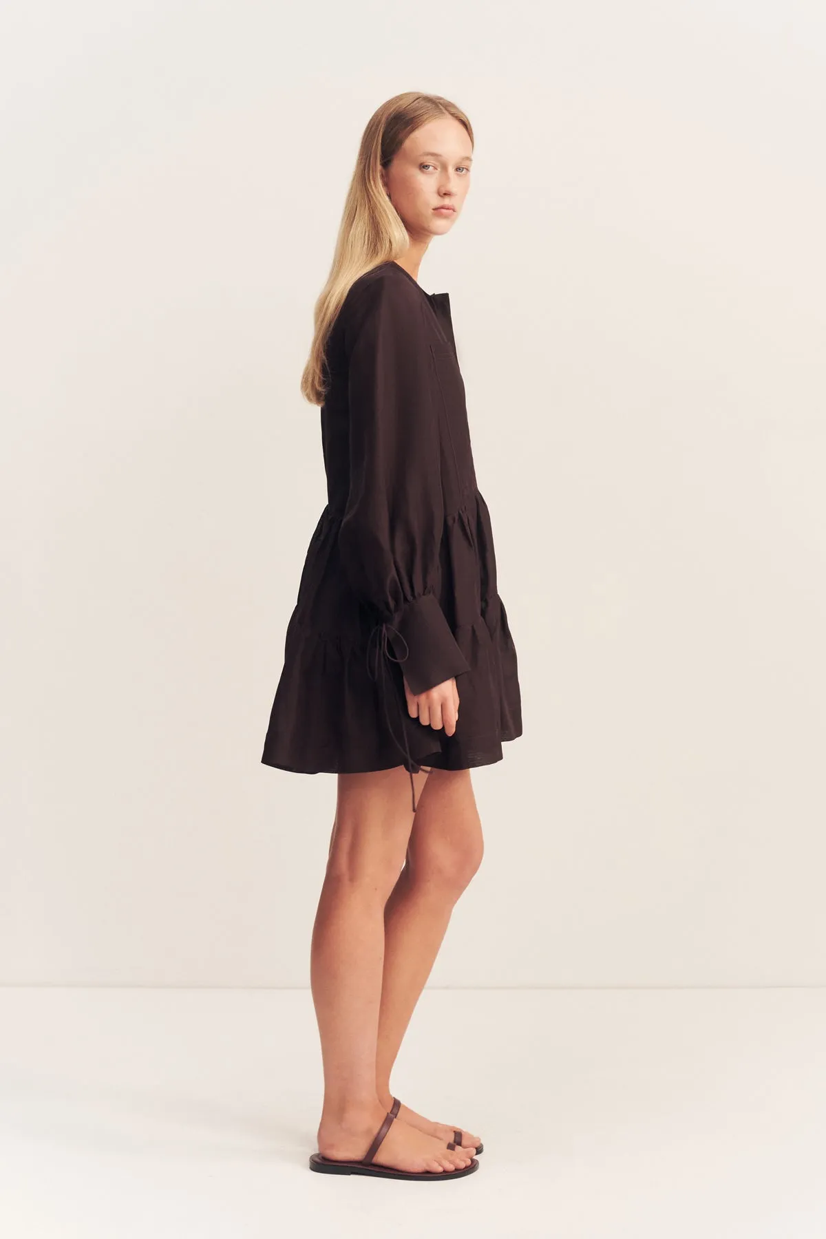 CELESTE TIERED MINI DRESS - GANACHE