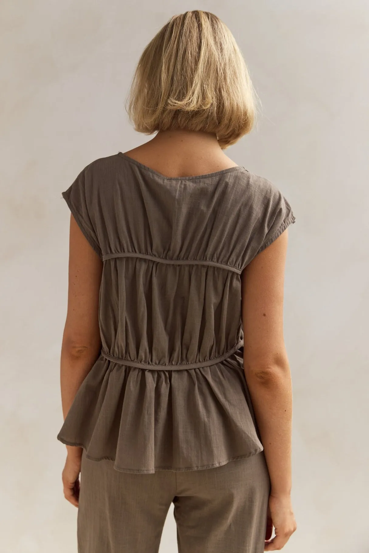 Julia Set (Olive)