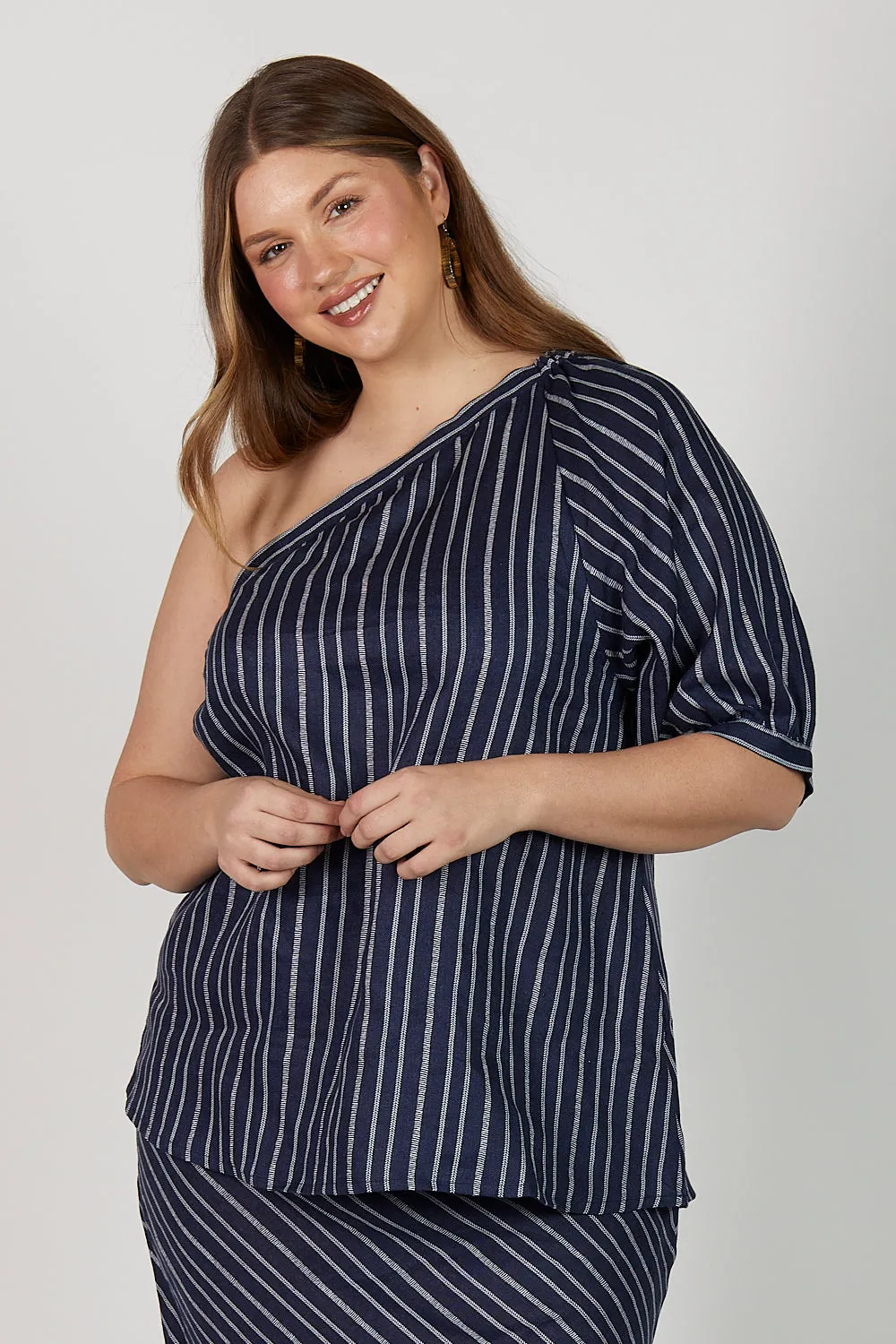 Lou Lou One Shoulder Linen Blouse in Boathouse