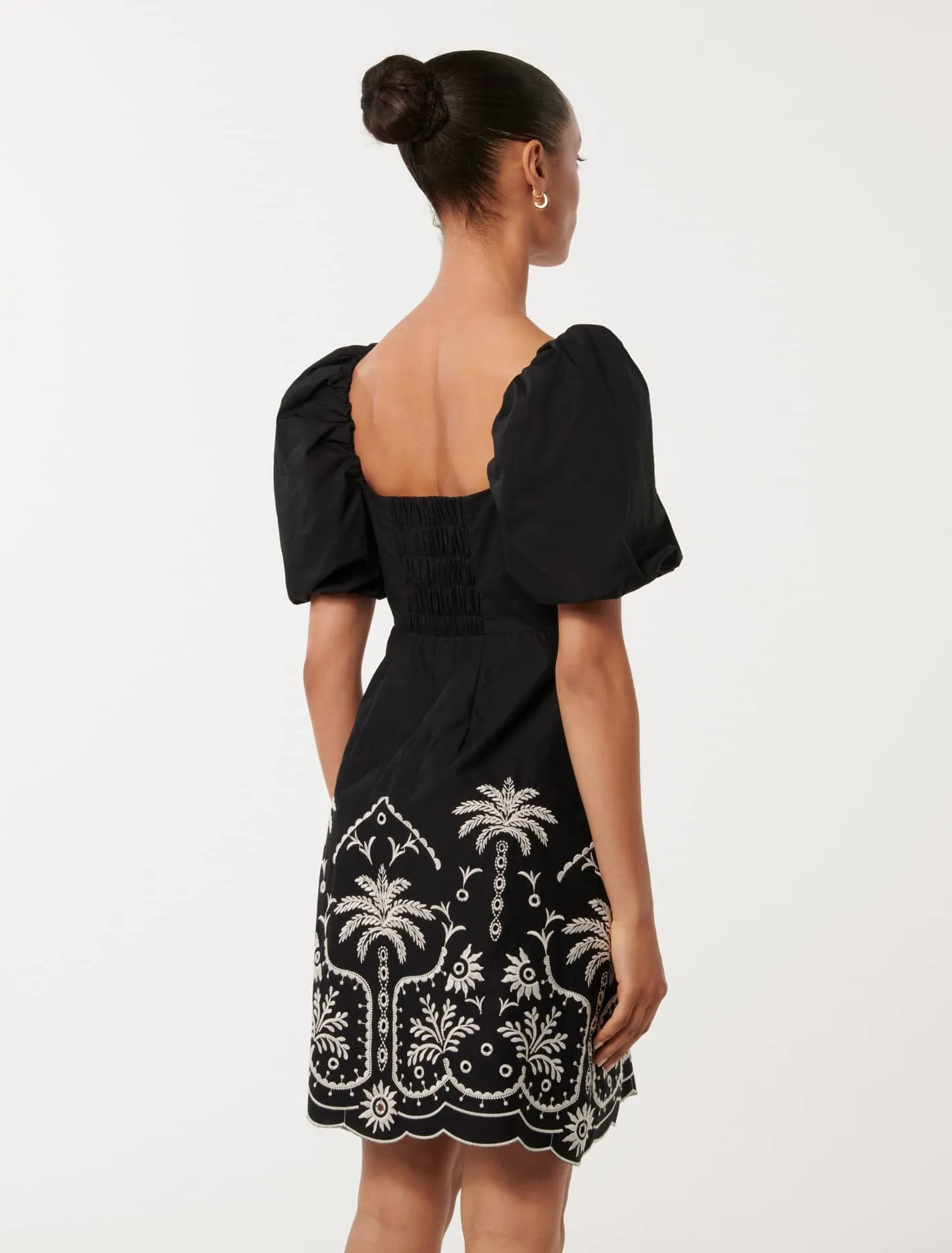 Mareesa Petite Twist Front Mini Dress