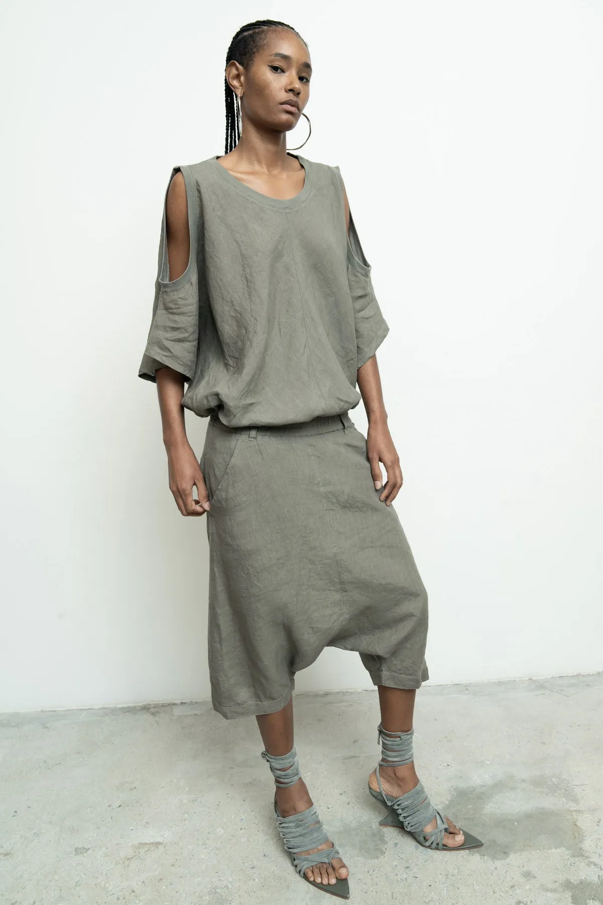 Milla Short Linen