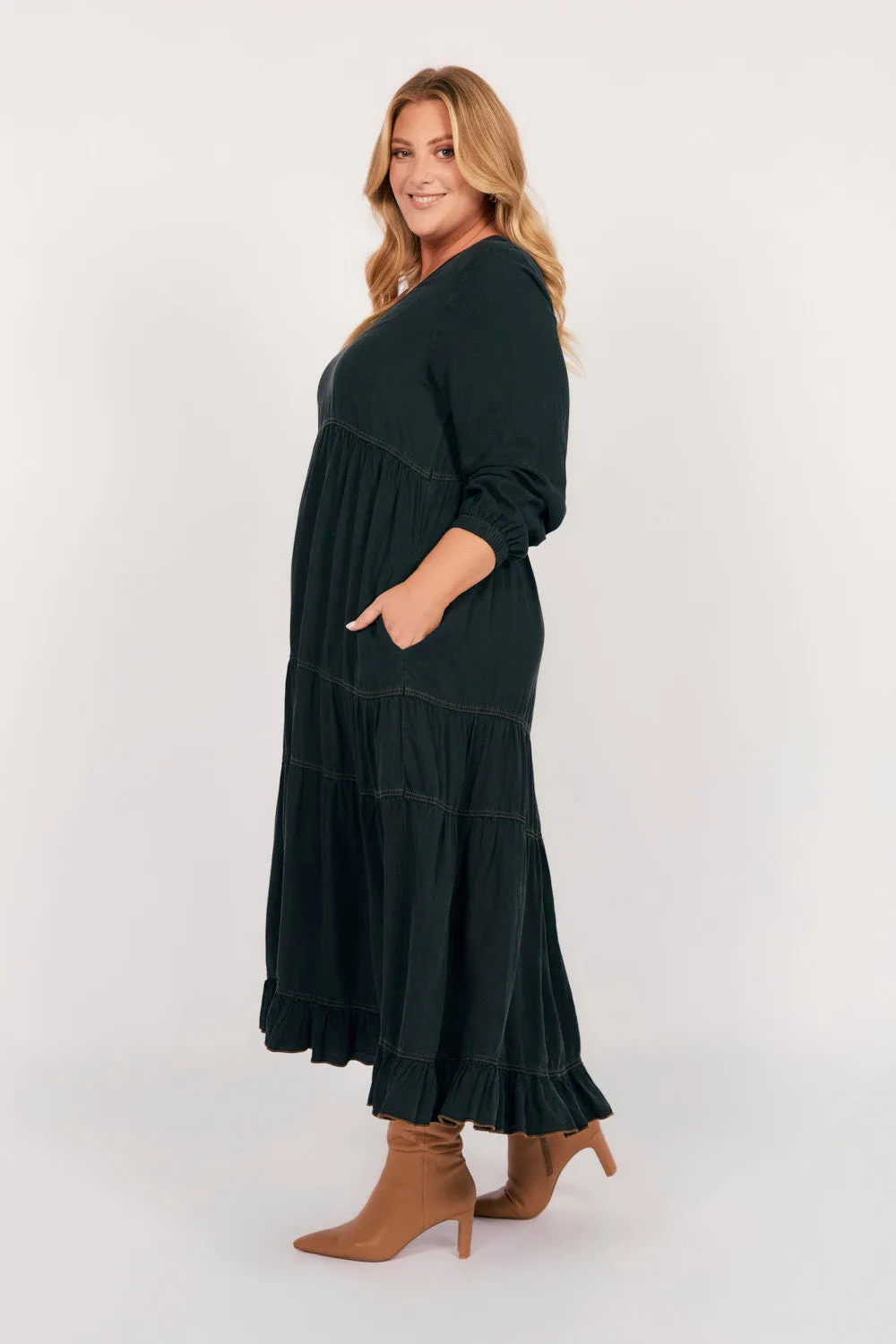 Sabre Tencel Maxi Dress in Black