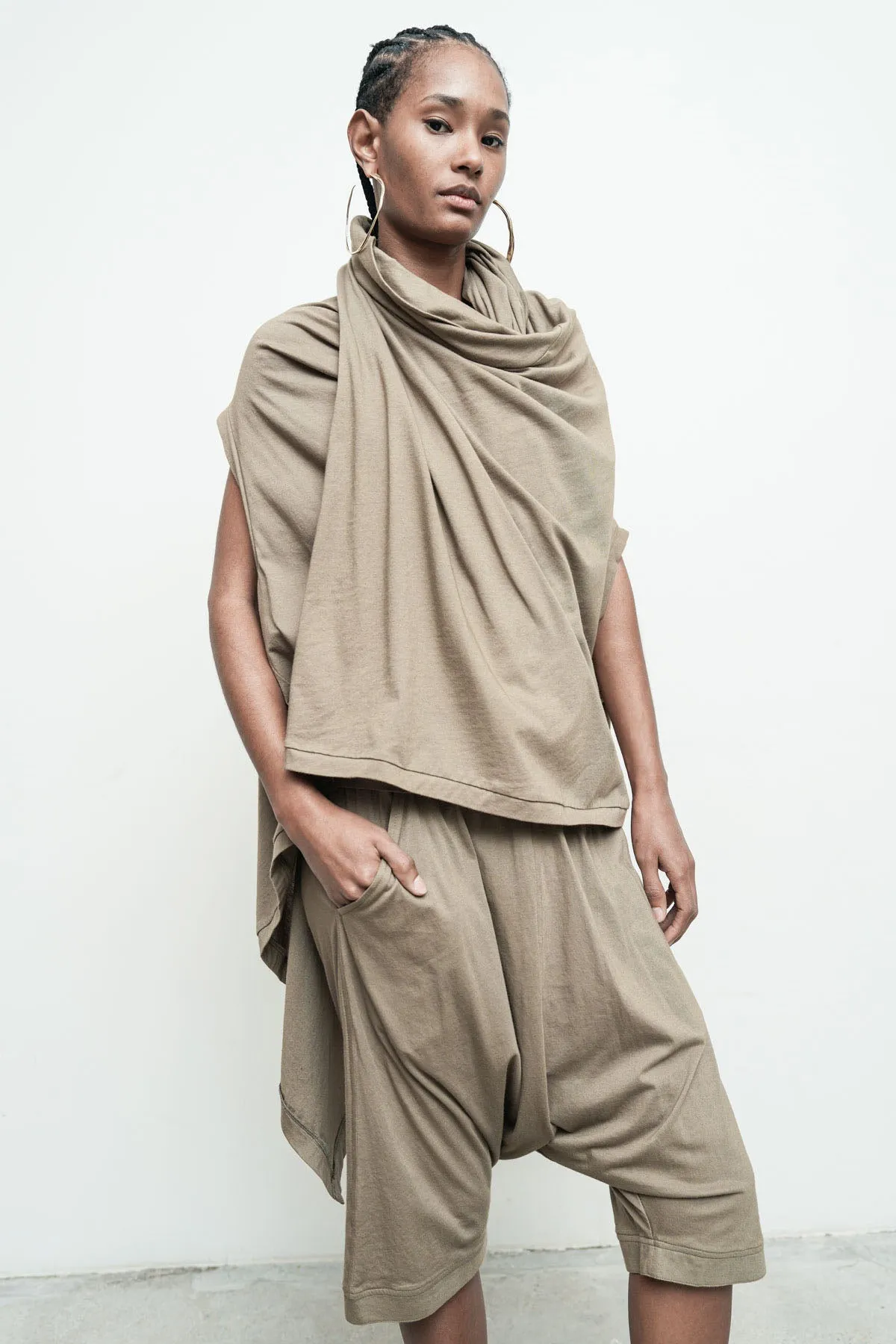 Serius Sleeveless
