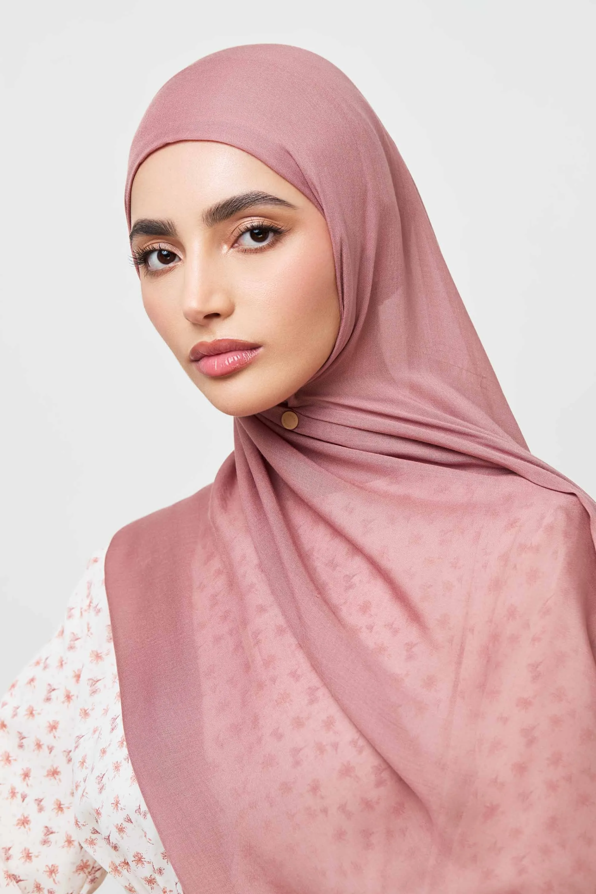 Signature Modal Hijab - Burlwood