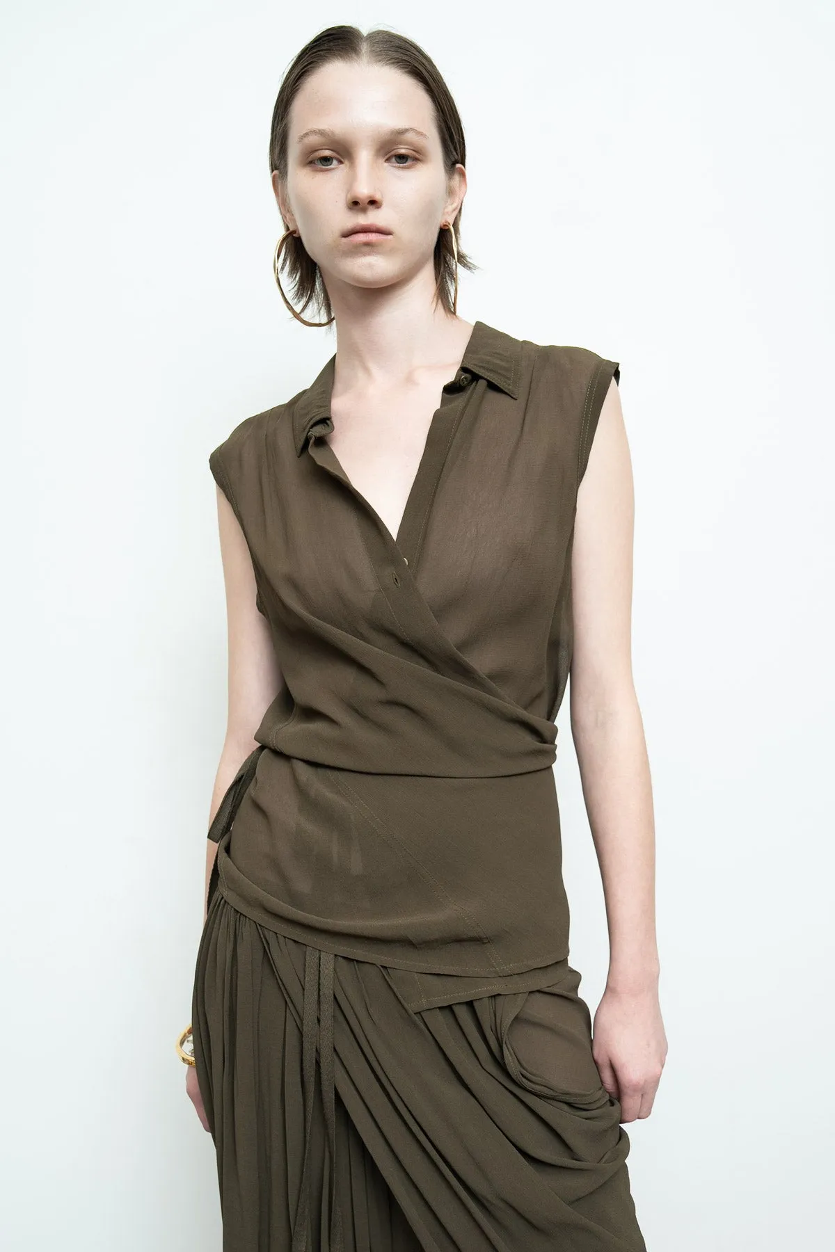 Sleeveless Roux Shirt