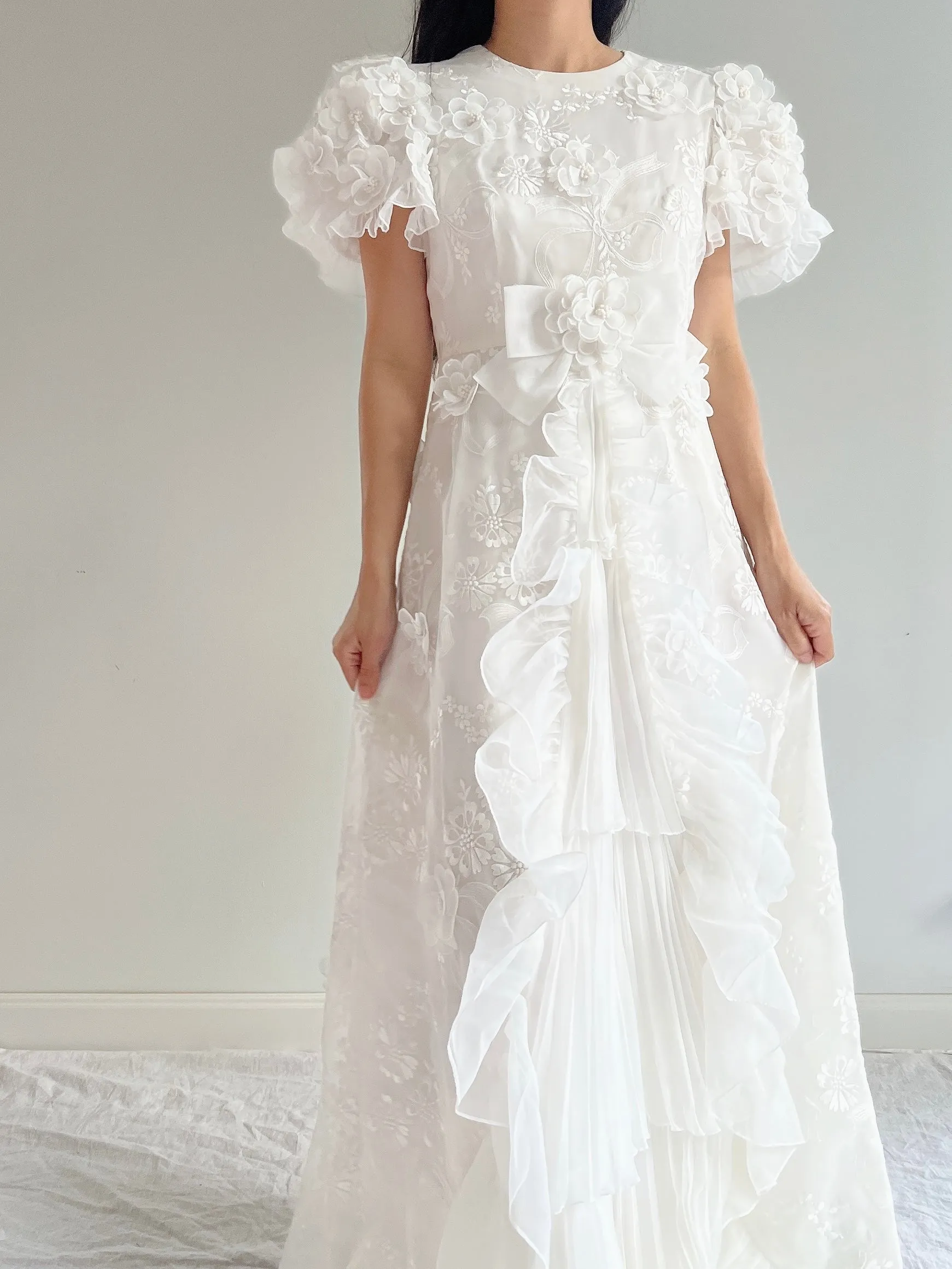 Vintage White 3D Floral Dress - S